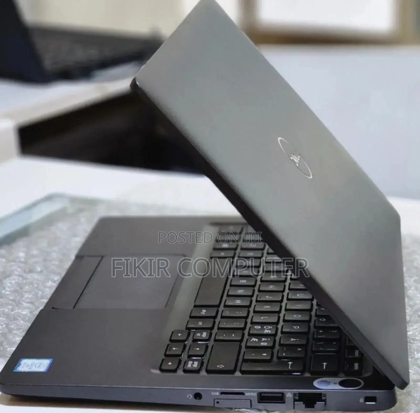 New Laptop Dell Inspiron 15 8GB Intel Core I5 SSD 256GB