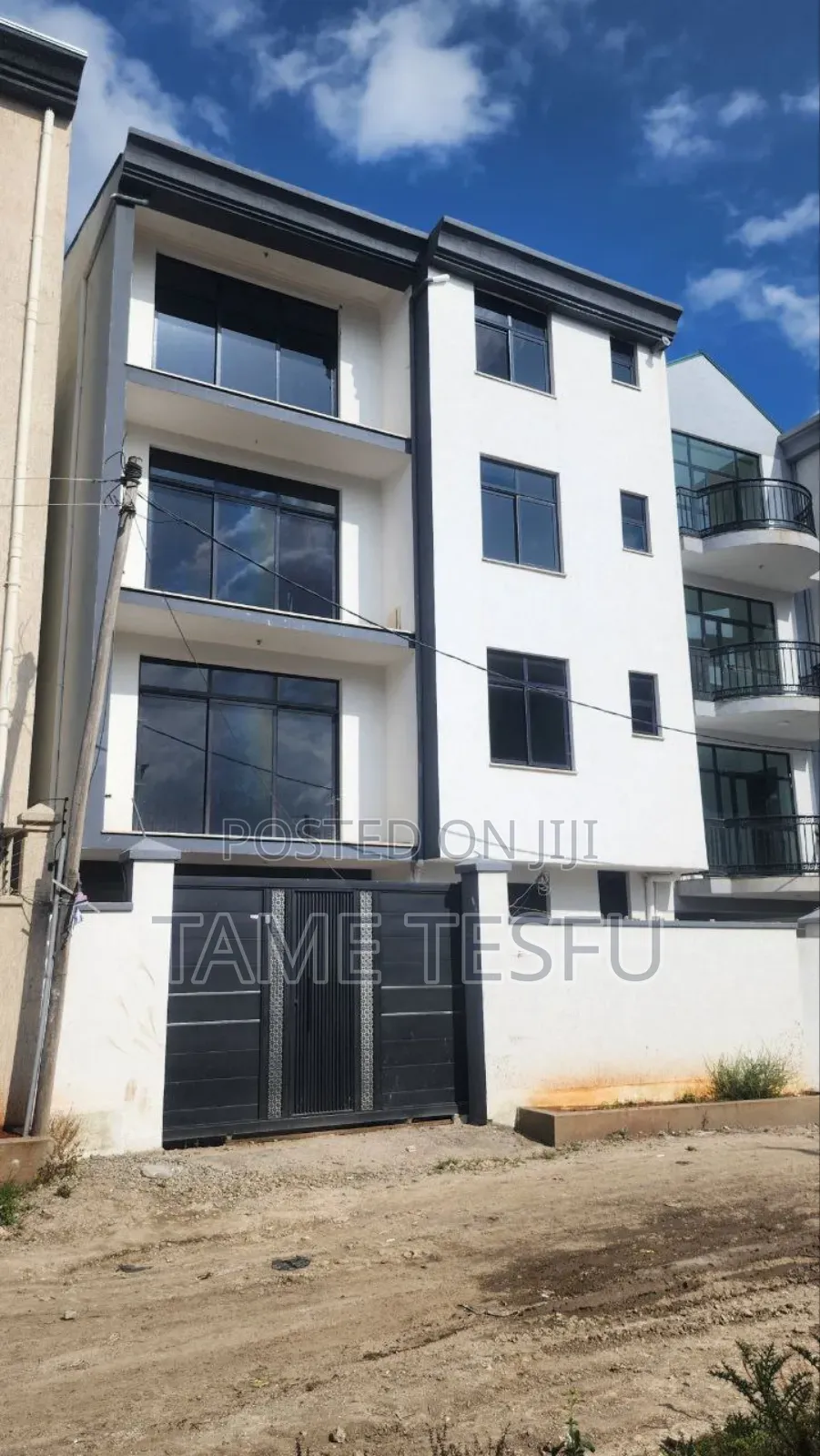 Furnished 6bdrm House in ሀያት, Bole for sale