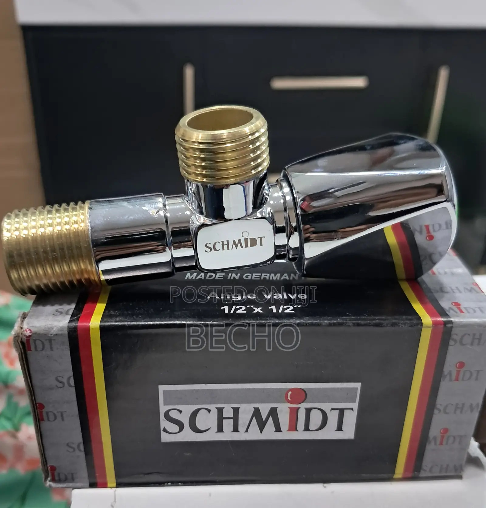 Schmidt/Germany Angle Valve
