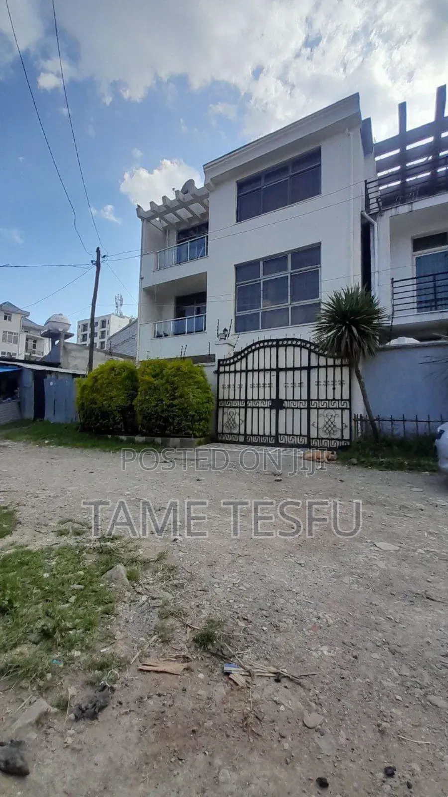 Furnished 7bdrm House in ሀያት, Bole for sale