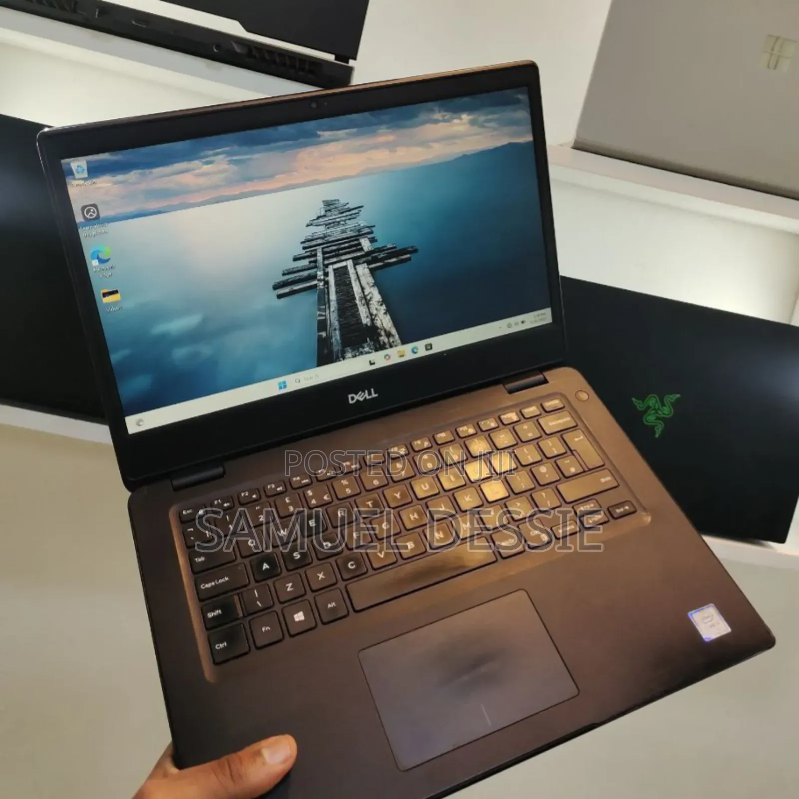 Laptop Dell Latitude 5310 4GB Intel Core I3 SSD 128GB