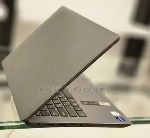 Photo - New Laptop Lenovo Ideapad 3 16GB Intel Core I7 SSD 512GB