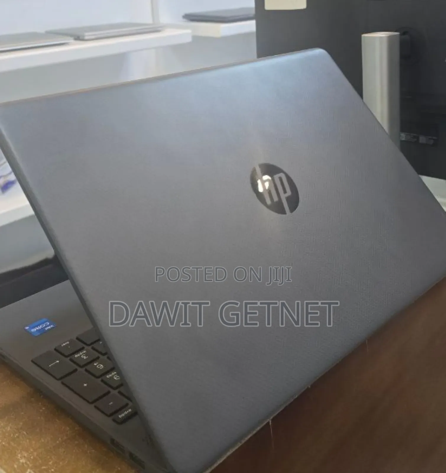 New Laptop HP Stream Notebook 8GB Intel Core I5 SSD 1T