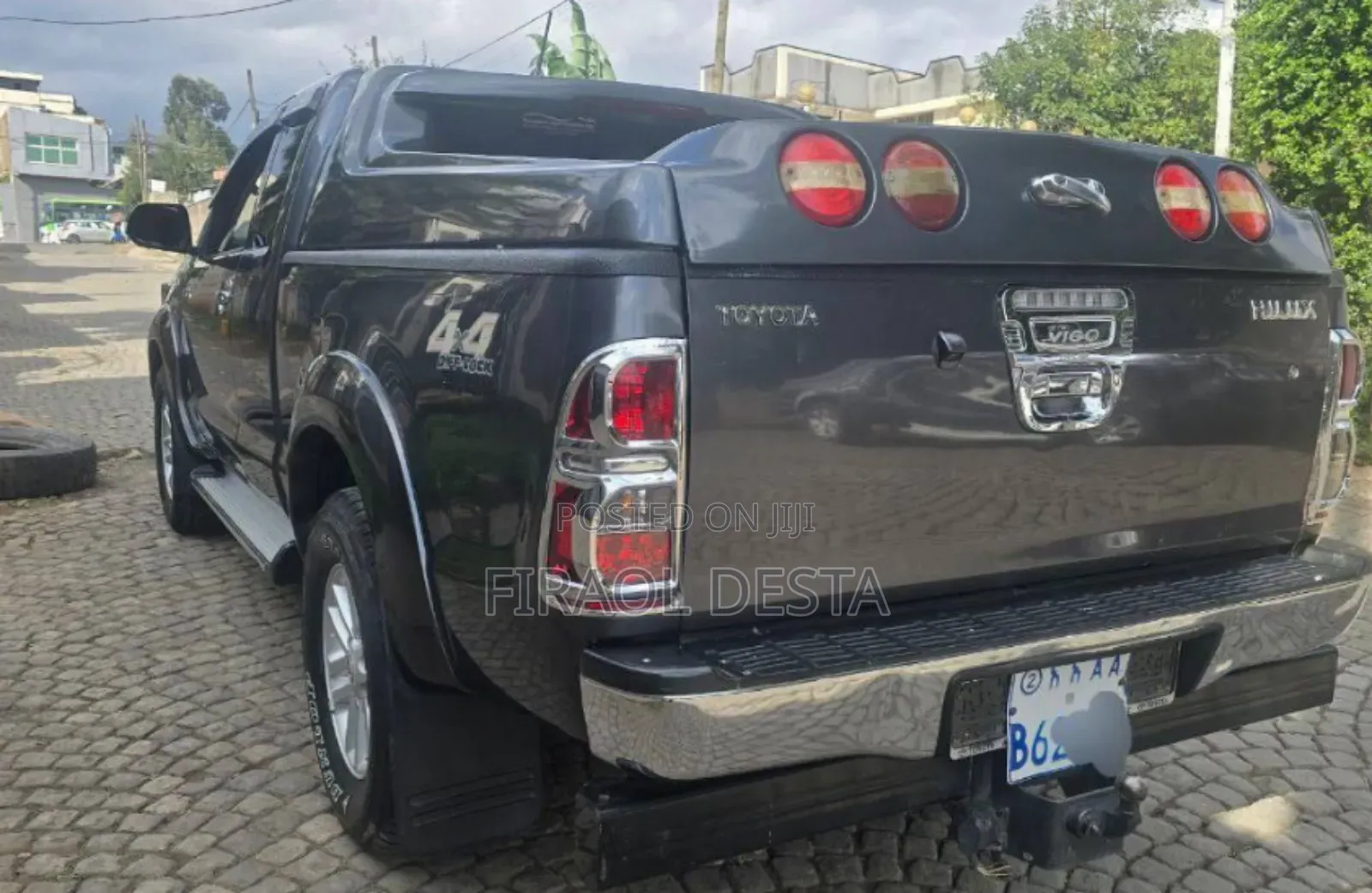 Toyota Hilux 2015 Black