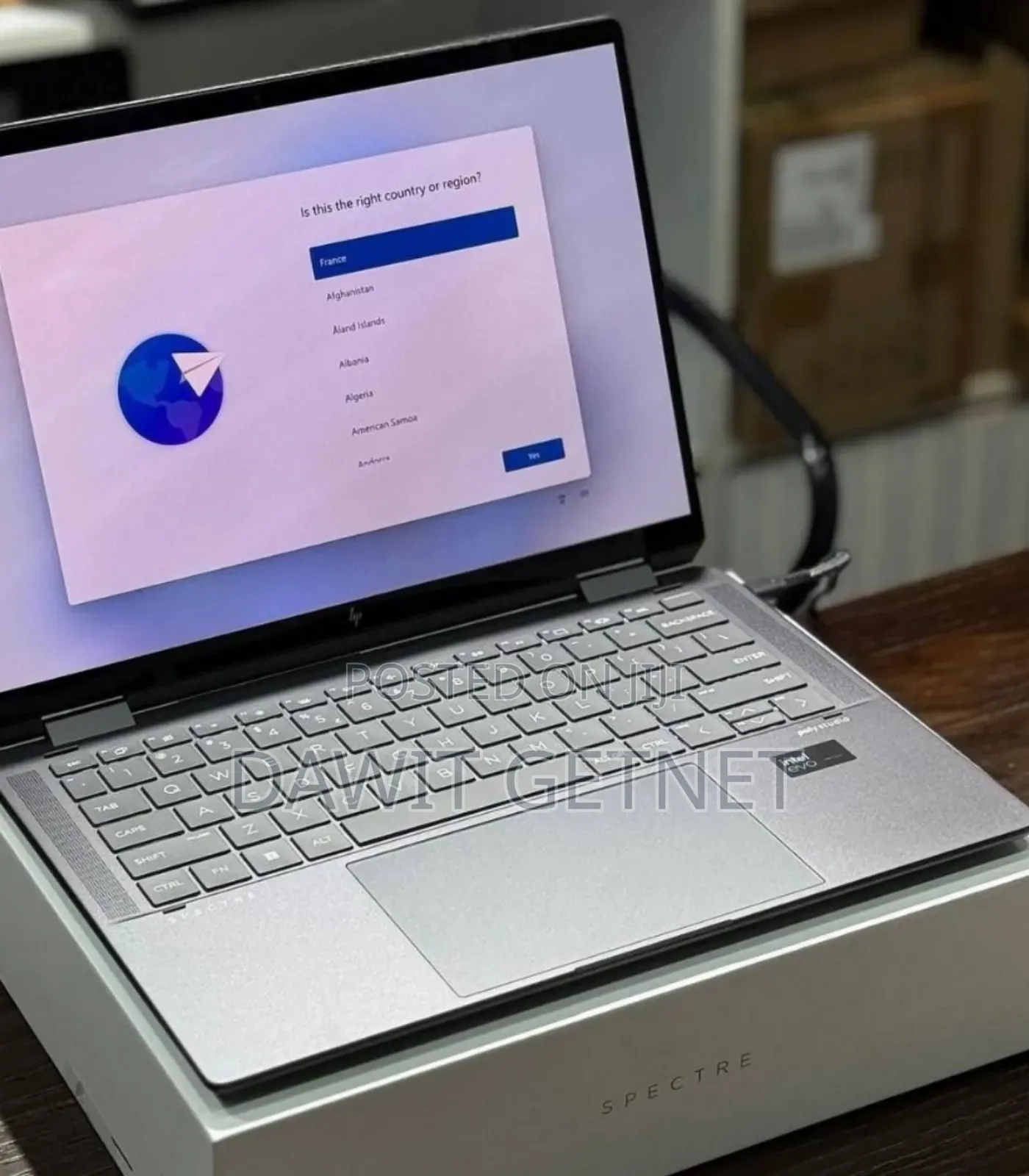 New Laptop HP Spectra 13 16GB Intel Core Ultra 7 SSD 1T