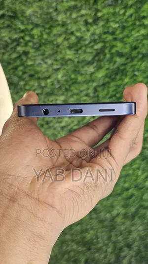 New Samsung Galaxy A06 64 GB Black