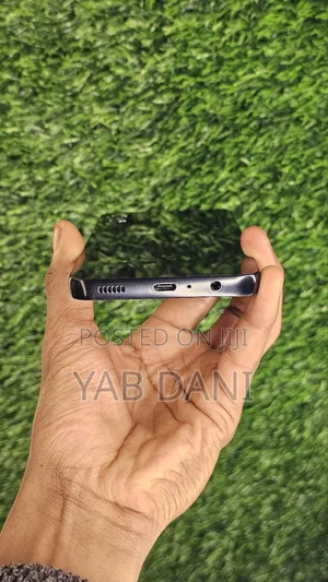 New Samsung Galaxy A06 64 GB Black