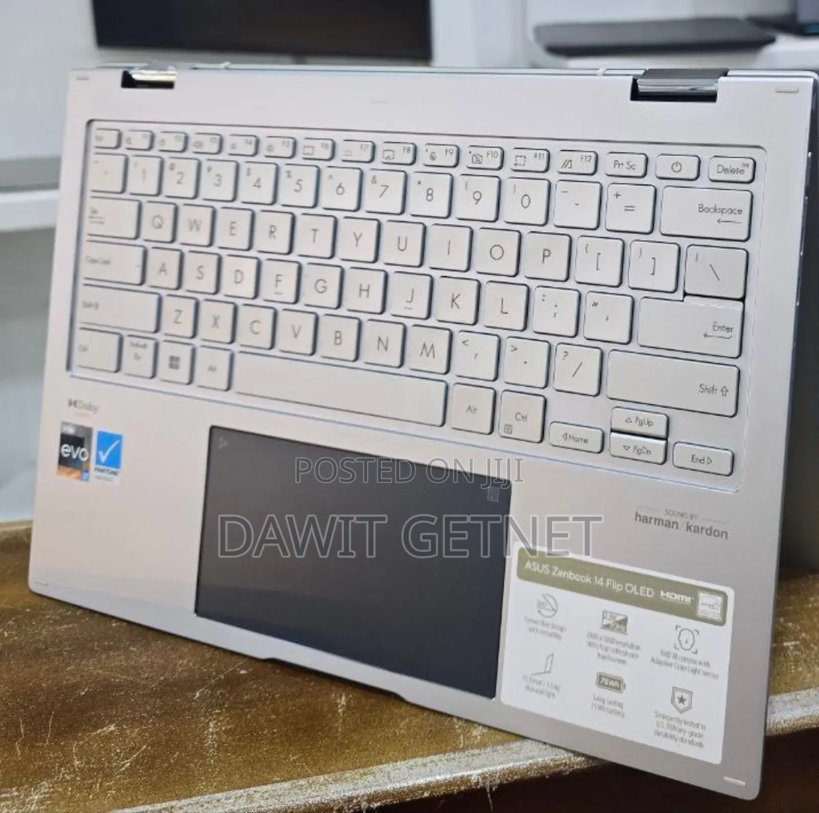 New Laptop Asus ZenBook 13 UX331UN 16GB Intel Core I5 SSD 1T