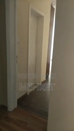 1bdrm Apartment in ጃምቦ, Bole for sale