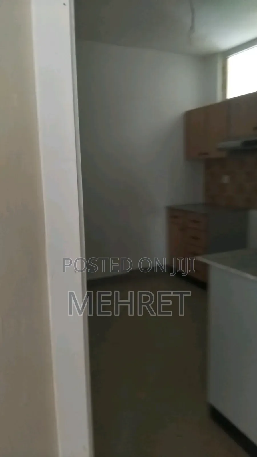 1bdrm Apartment in ጃምቦ, Bole for sale