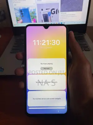 Photo - New Samsung Galaxy A25 256 GB Black