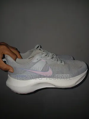 Photo - Nike Downshift 11