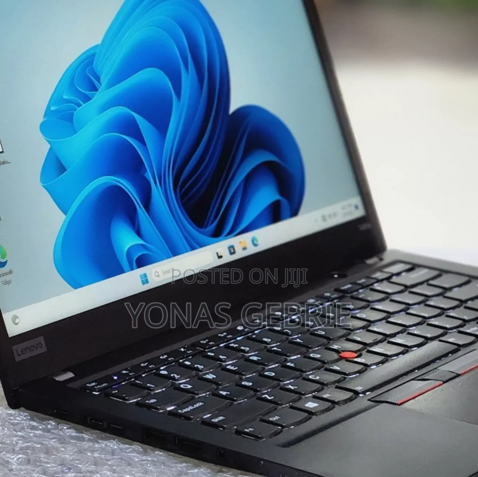 New Laptop Lenovo 16GB AMD Ryzen 7 SSD 512GB