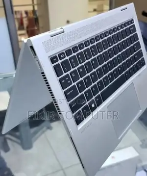 New Laptop HP EliteBook X GB Intel Core I5 SSD 512GB