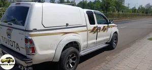 Toyota Hilux 2012 White