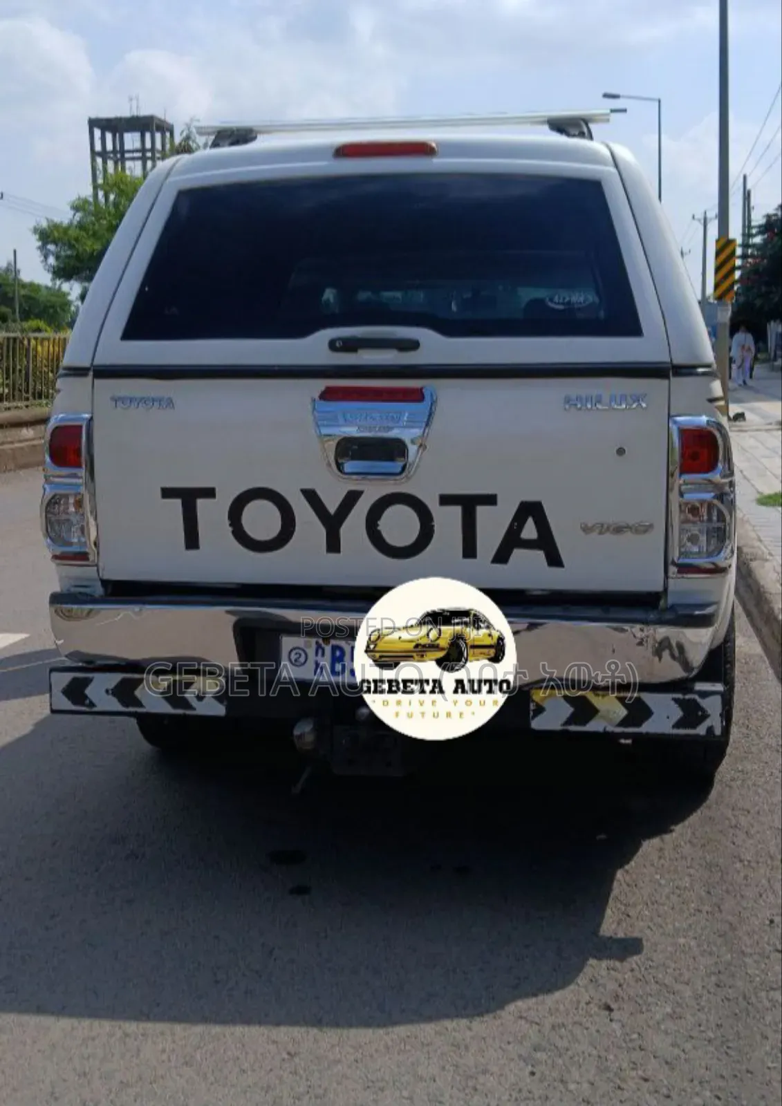 Toyota Hilux 2012 White