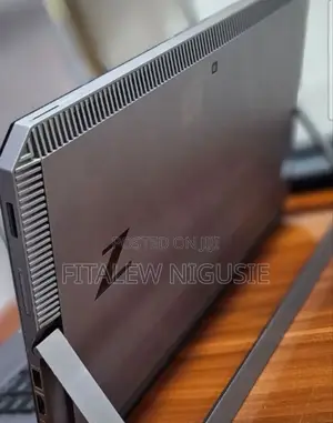 New Laptop HP ZBook Studio 32GB Intel Core I7 SSD 512GB