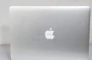 New Laptop Apple MacBook Pro 2015 8GB Intel Core I5 SSD 256GB