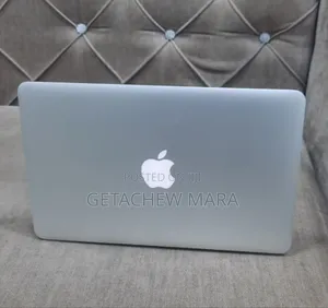 Photo - New Laptop Apple MacBook 2015 4GB Intel Core I5 SSD 128GB