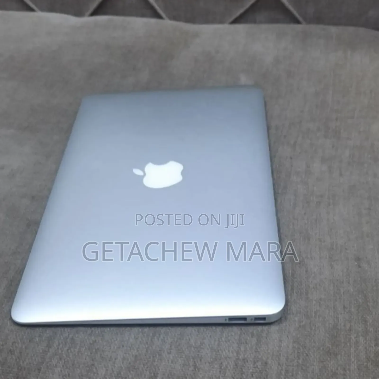New Laptop Apple MacBook 2015 4GB Intel Core I5 SSD 128GB
