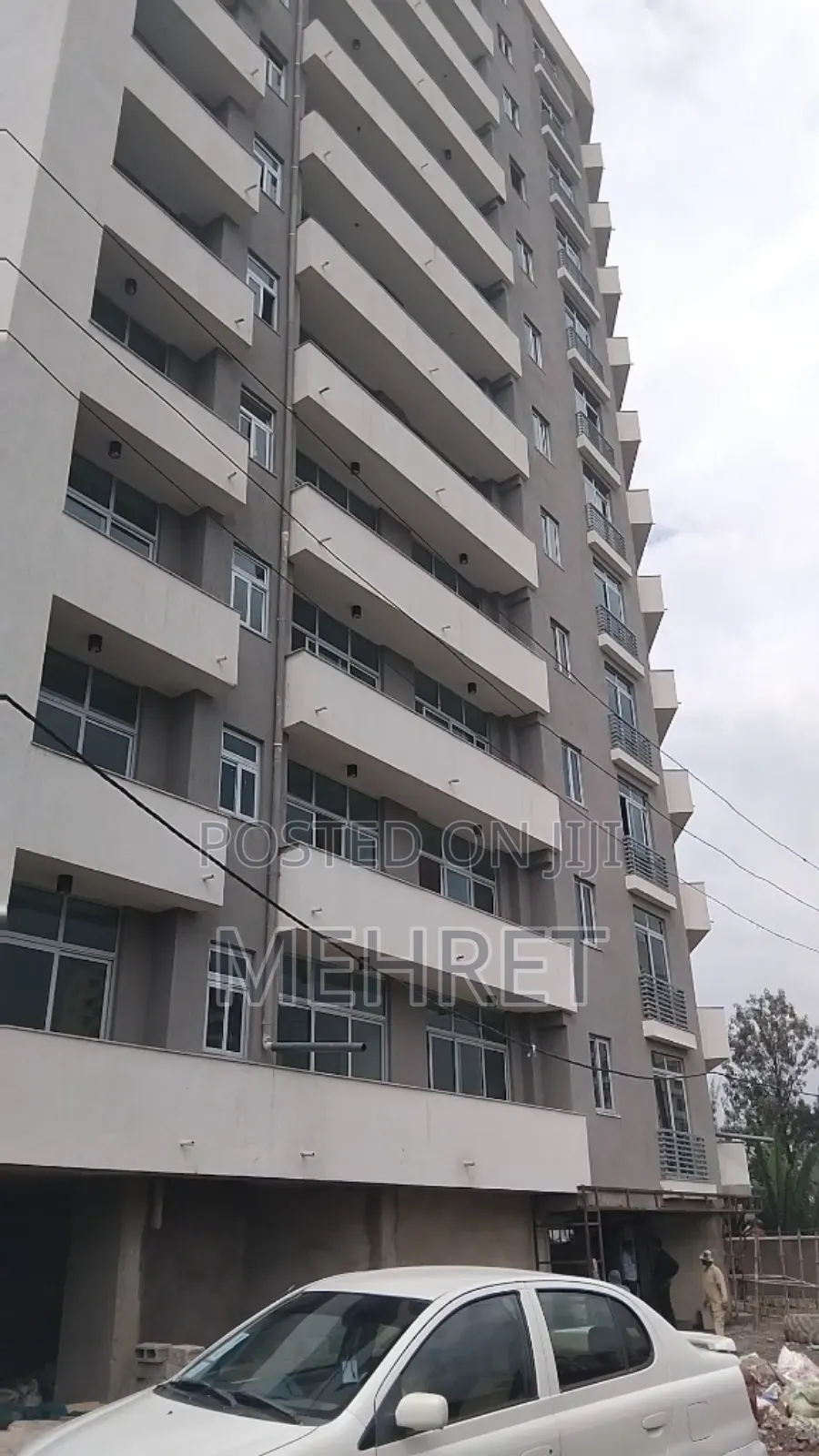 2bdrm Apartment in ጃምቦ, Kirkos for sale