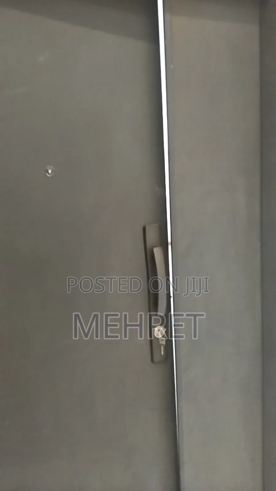 2bdrm Apartment in ጃምቦ, Kirkos for sale