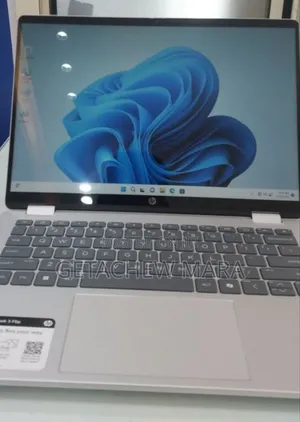 New Laptop HP OmniBook 5 Flip 16GB Intel Core I7 SSD 1T