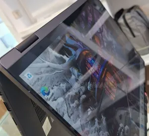 Photo - New Laptop Lenovo Yoga 7i 16GB Intel Core I7 SSD 1T