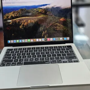 New Laptop Apple MacBook Pro 8GB Apple M3 SSD 512GB