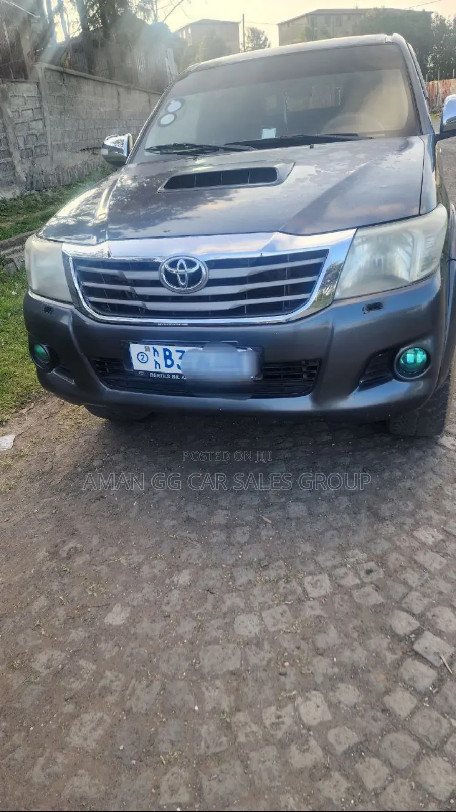 Toyota Hilux 2013 Black