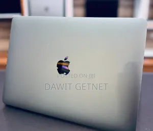 New Laptop Apple MacBook Pro 2017 8GB Intel Core I5 SSD 512GB