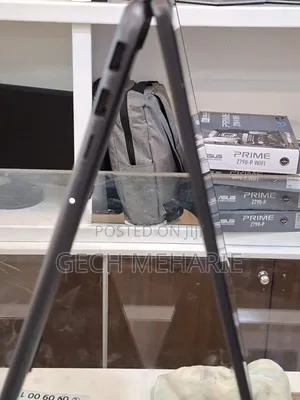 New Laptop Lenovo Yoga 7i 16GB Intel Core Ultra 7 SSD 1T