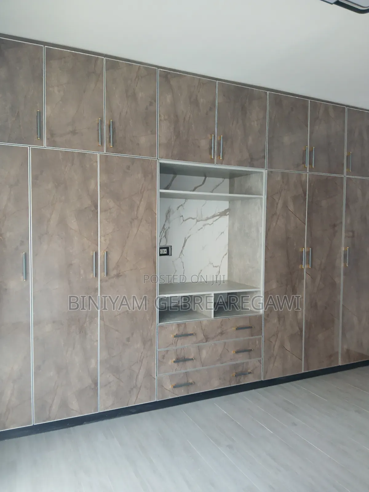 2bdrm Apartment in Apartment, Yeka for rent