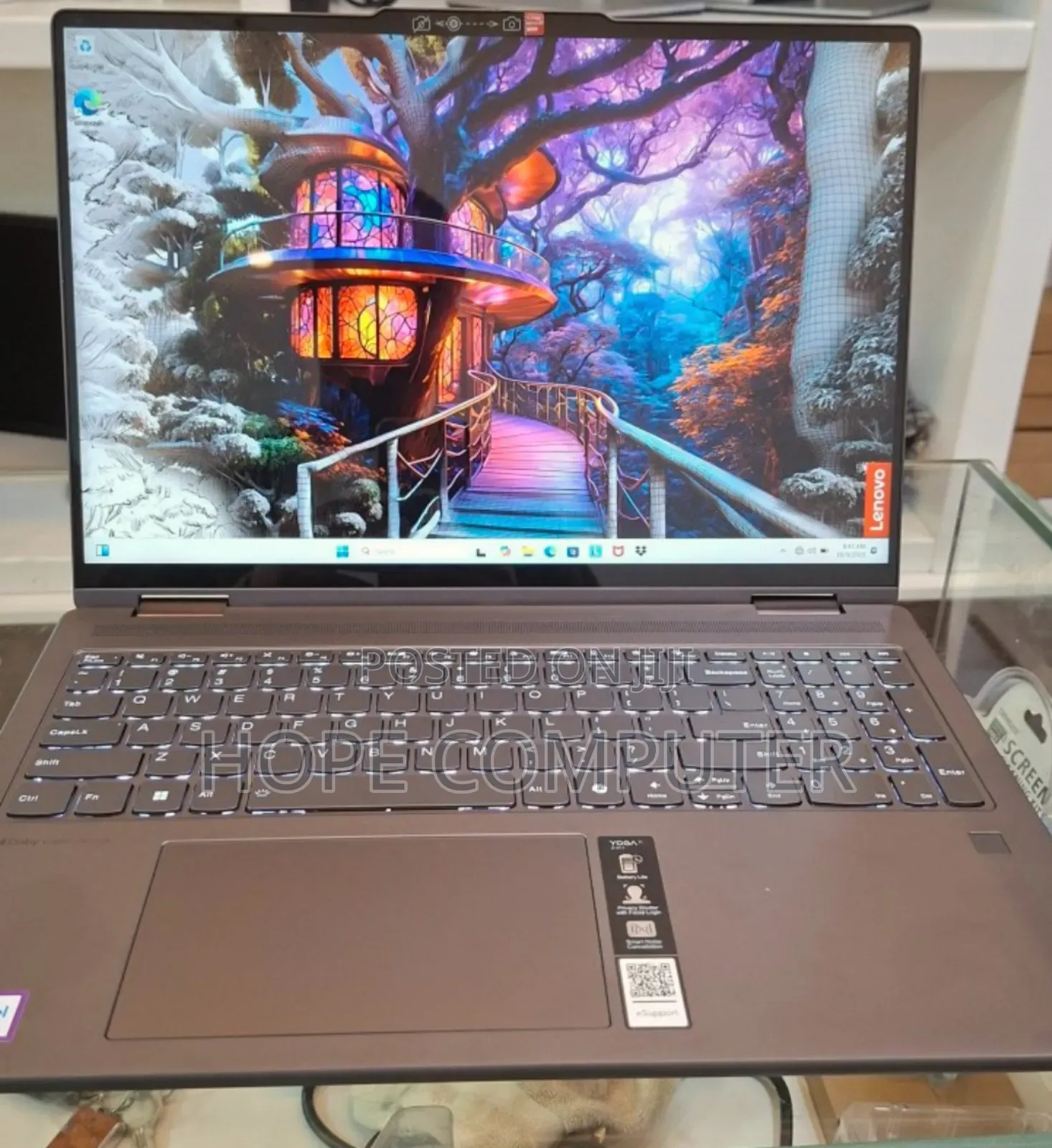 New Laptop Lenovo Yoga 7i 16GB Intel Core I7 SSD 1T