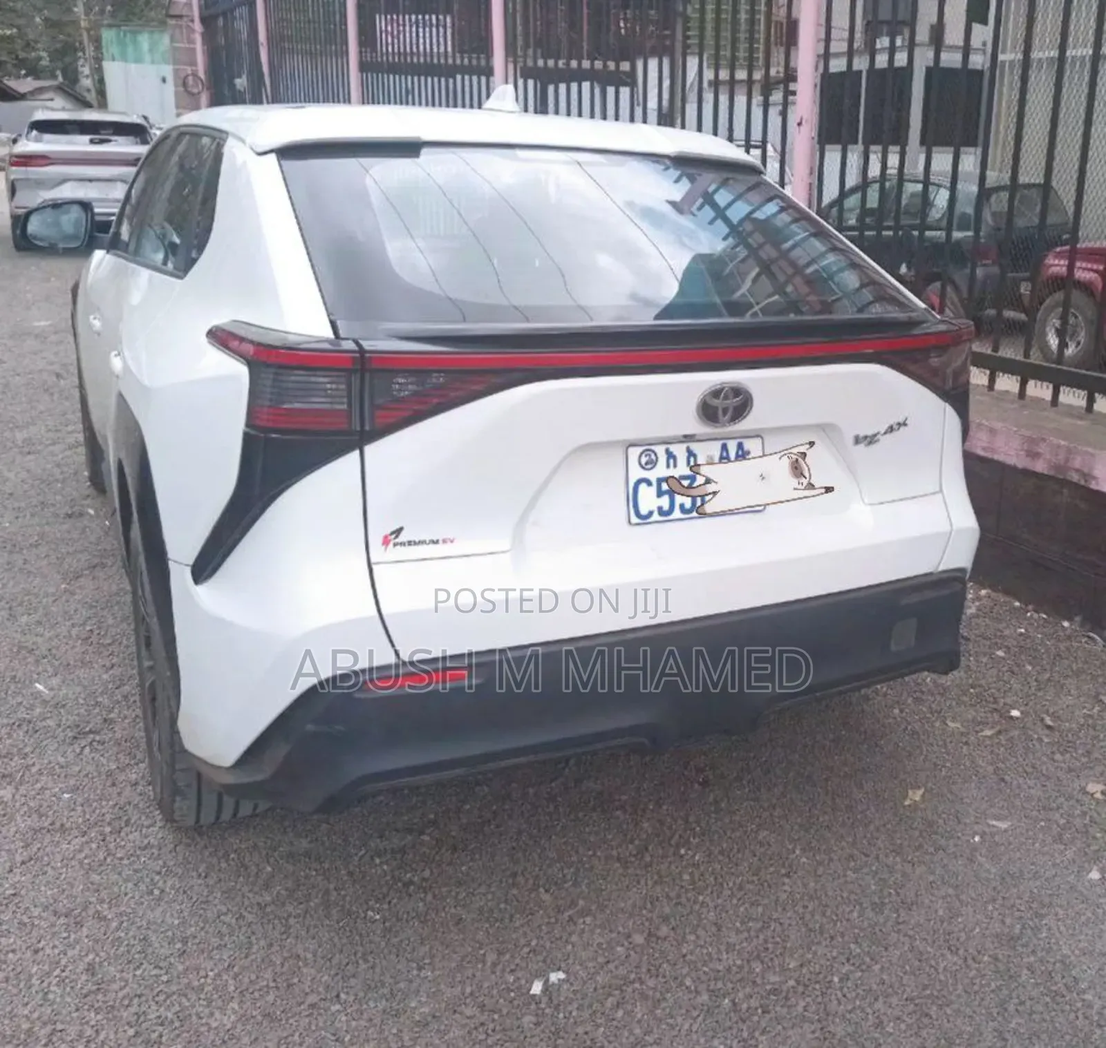 Toyota bZ4X 2023 White