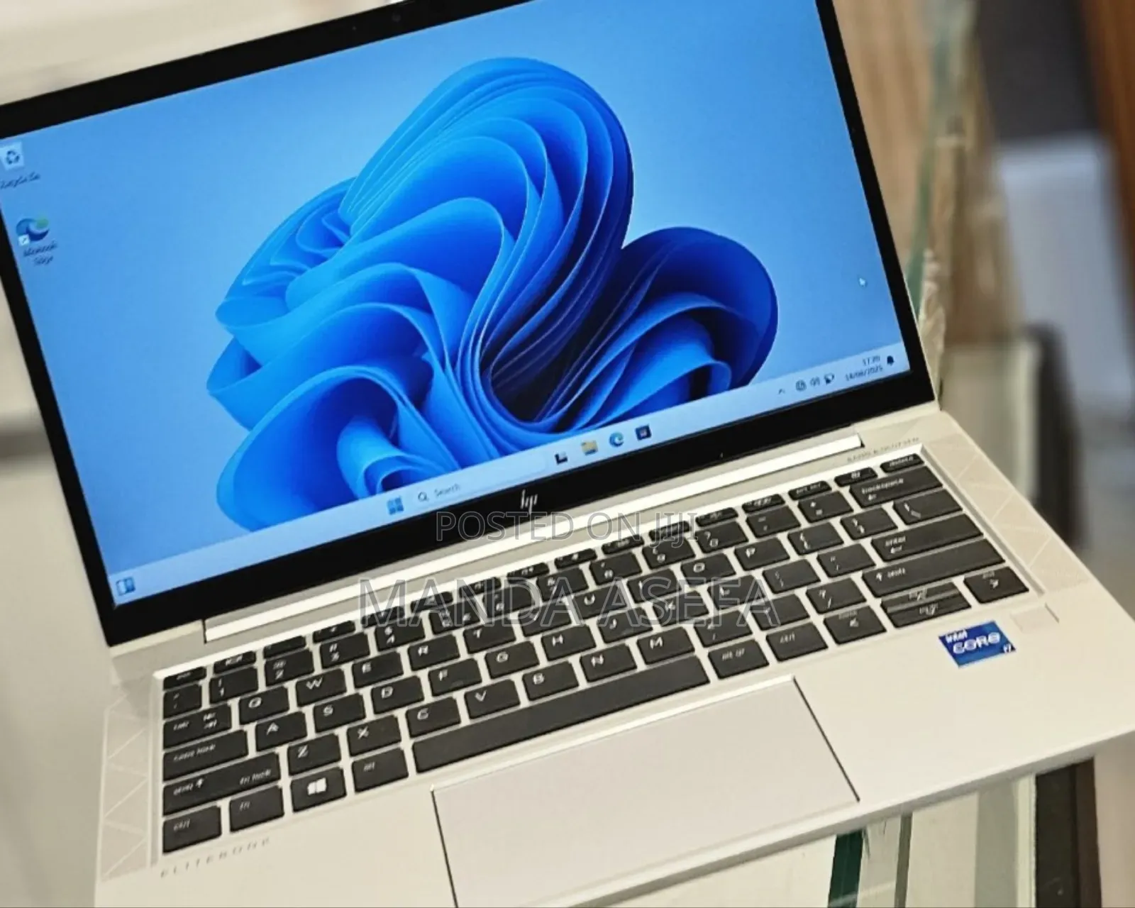 New Laptop HP EliteBook 830 G8 16GB Intel Core I7 SSD 512GB