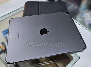 New Apple iPad Air 64 GB