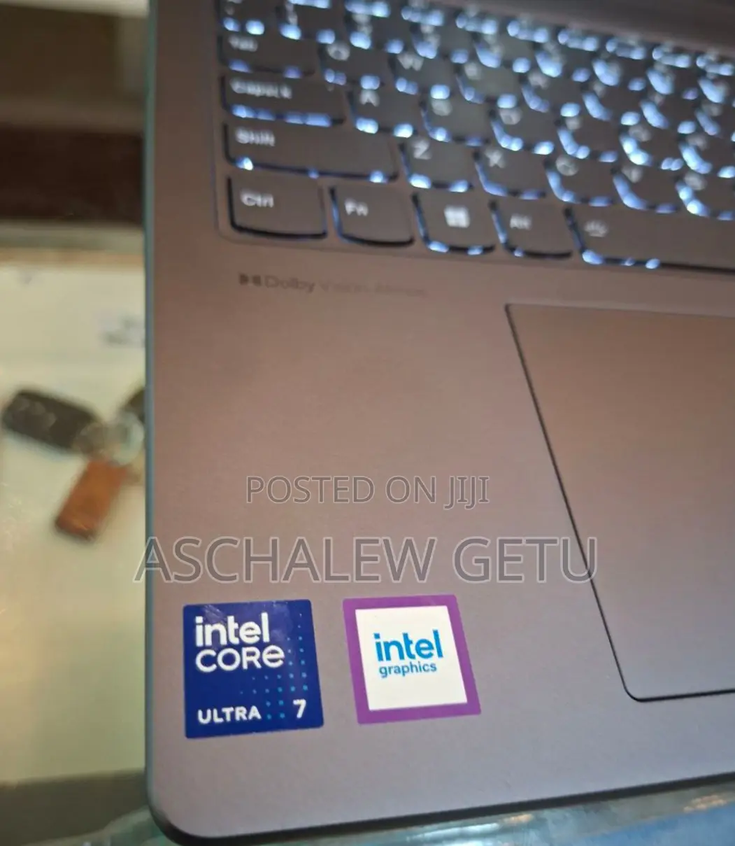 New Laptop Lenovo Yoga 7i 16GB Intel Core I7 SSD 1T