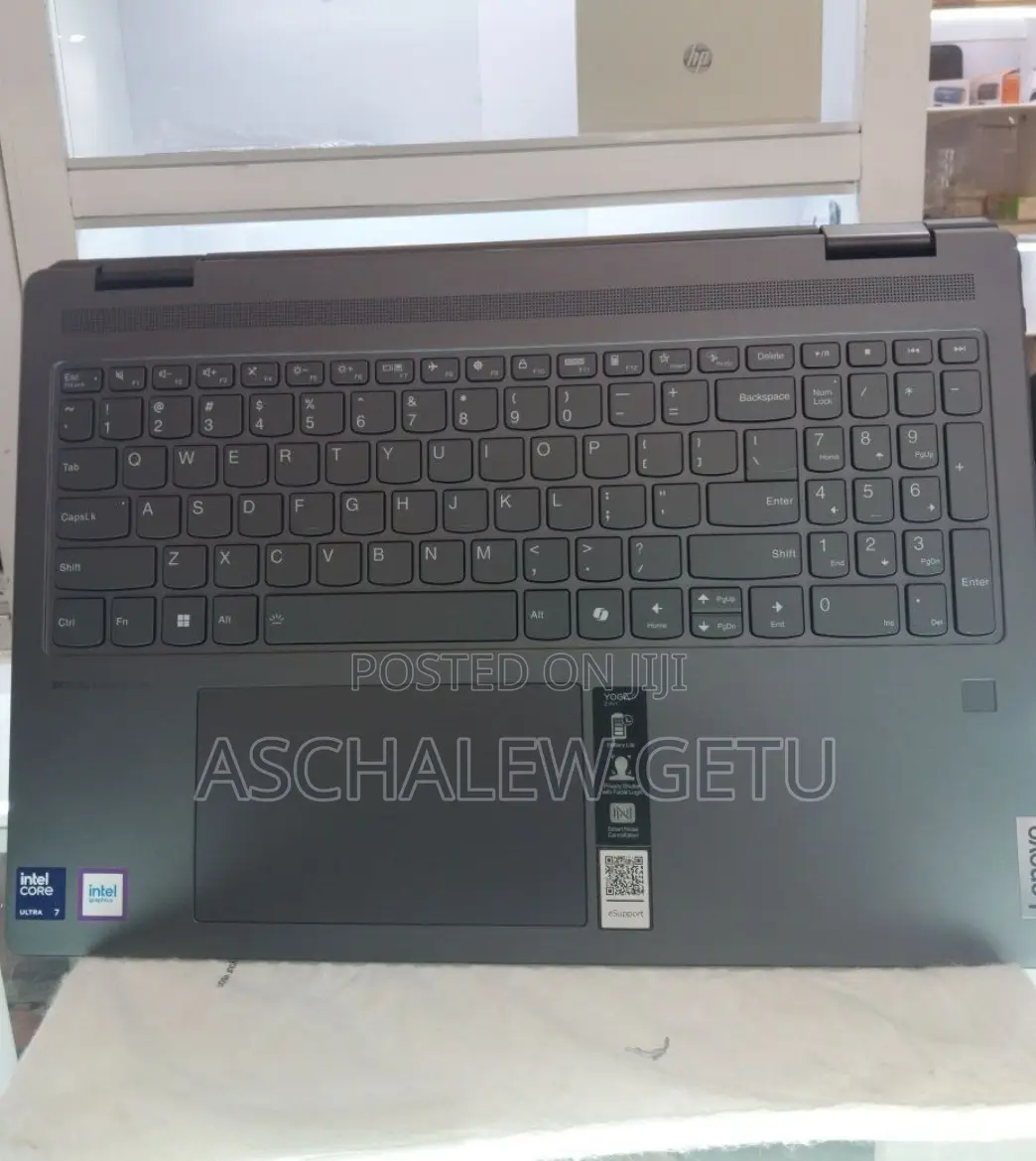 New Laptop Lenovo Yoga 7i 16GB Intel Core I7 SSD 1T