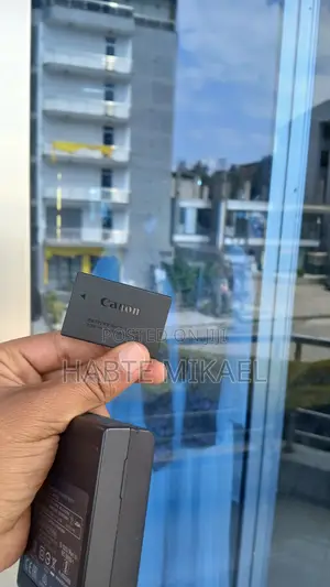 Lp-e17 Canon Camera Battery