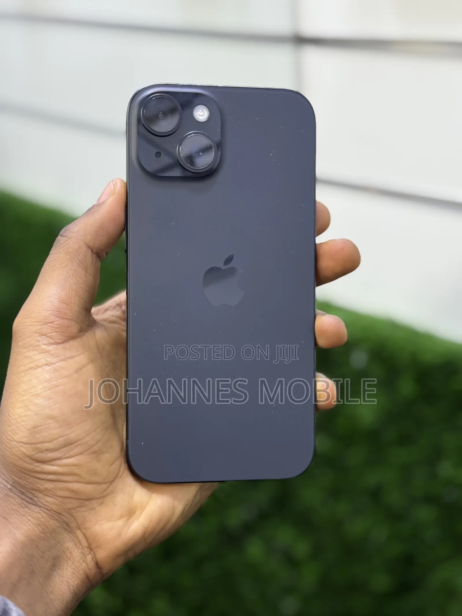 New Apple iPhone 15 256 GB Black