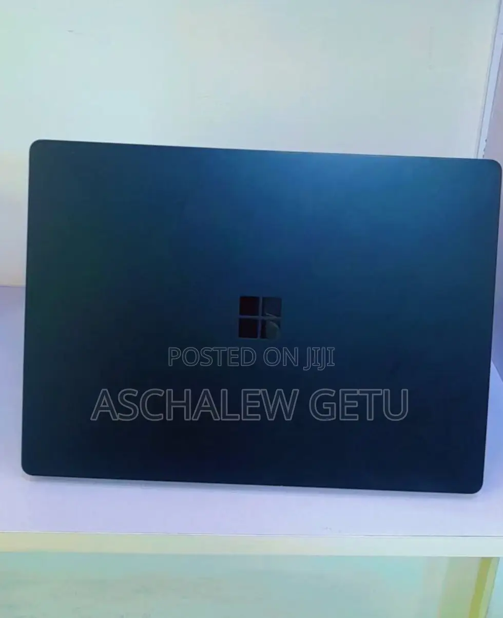 New Laptop Microsoft Surface 16GB Intel Core I7 SSD 512GB
