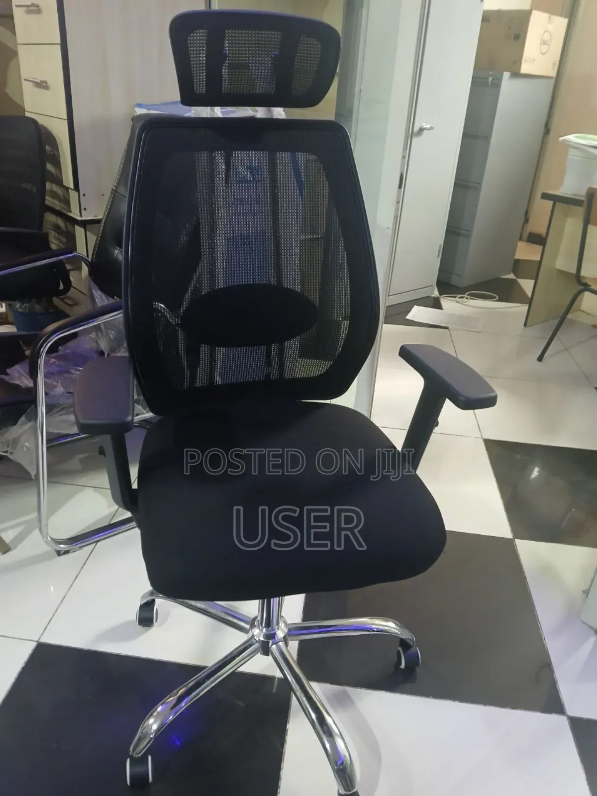 Back Metal Sttaf Chair