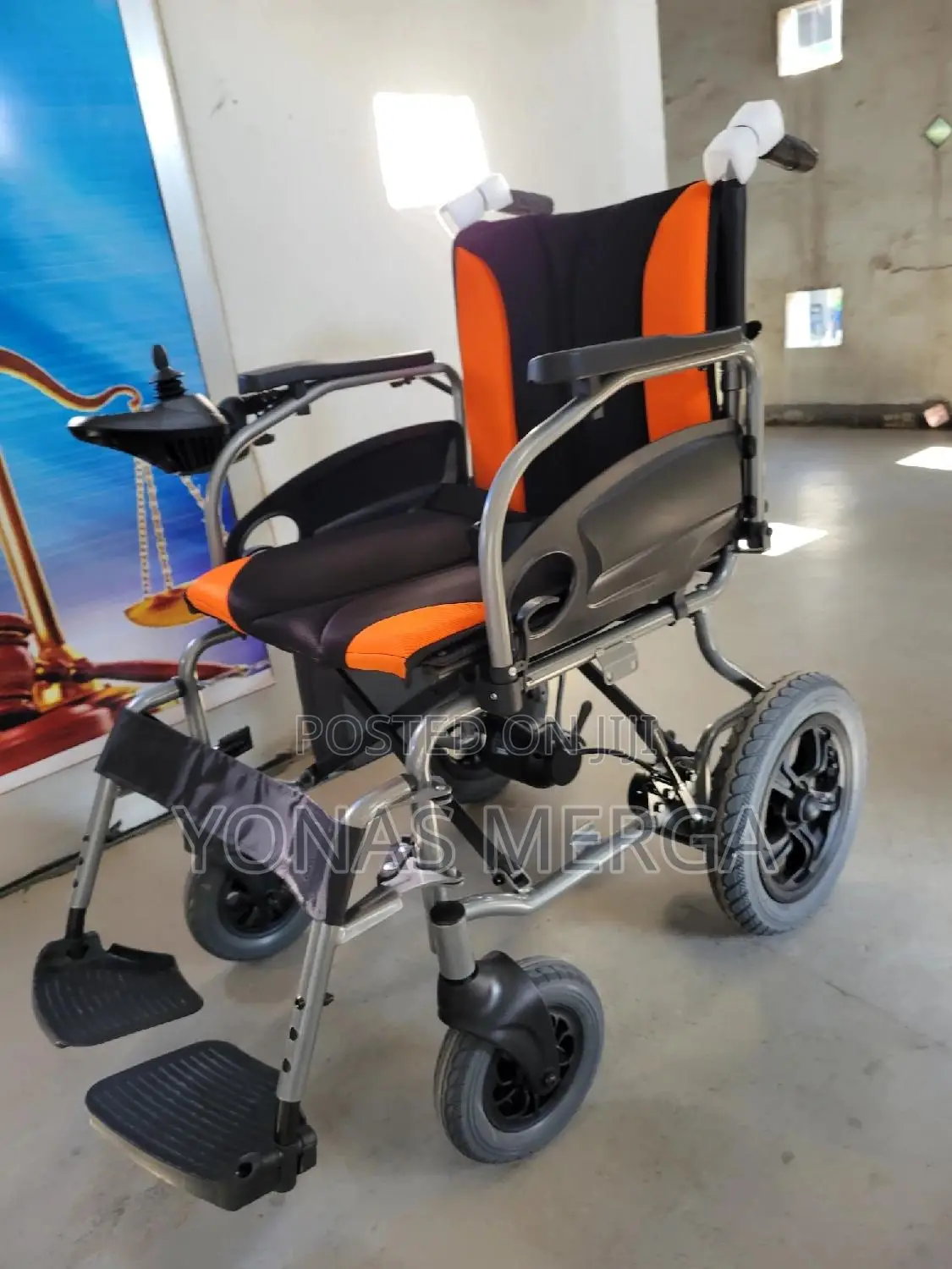 Electrical Wheelchair彥画opened in 1 Second, Durable Wheelchair