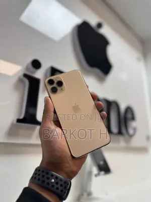 Photo - New Apple iPhone 11 Pro 64 GB Gold