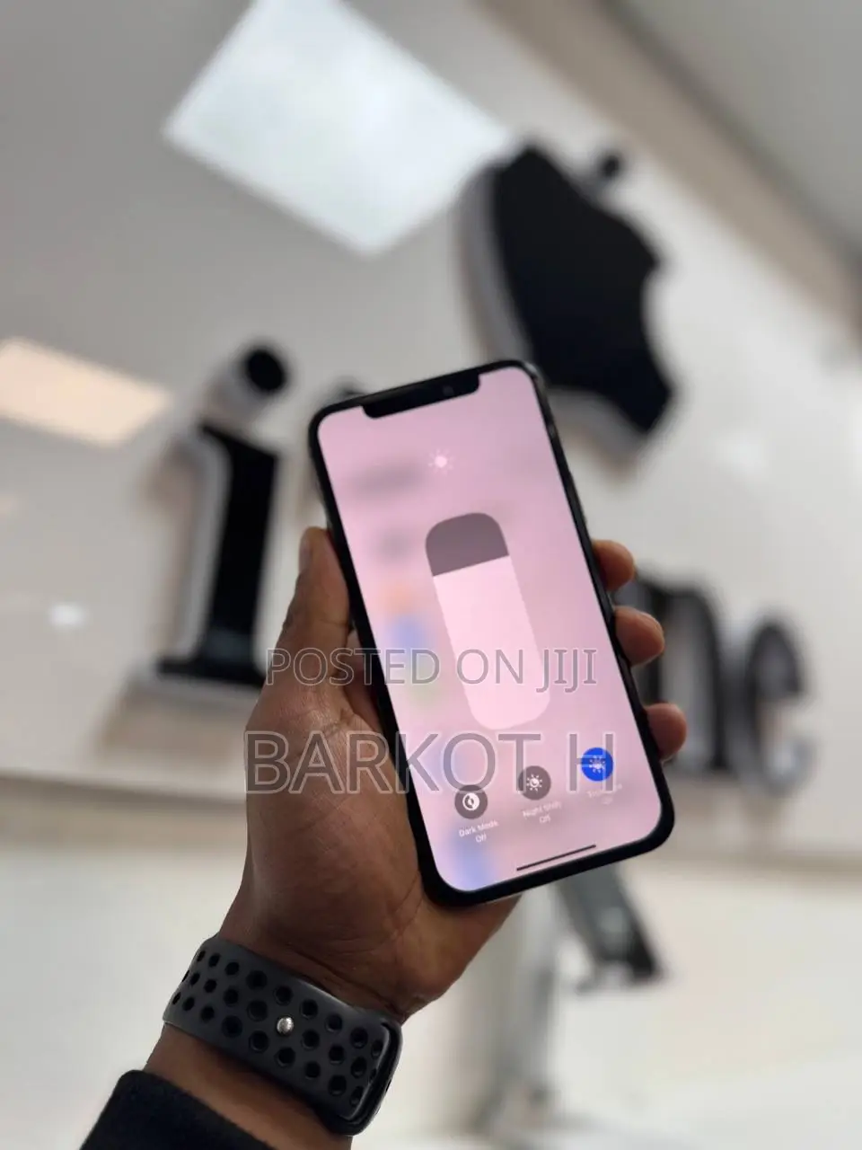 New Apple iPhone 11 Pro 64 GB Gold