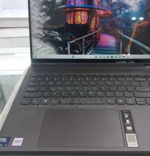 New Laptop Lenovo Yoga 7i 16GB Intel Core Ultra 7 SSD 1T