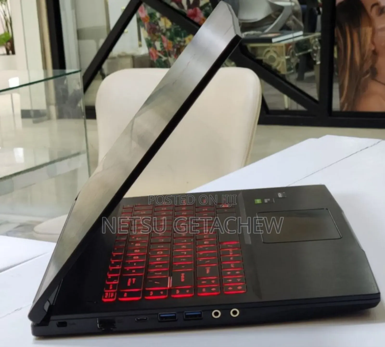 New Laptop MSI GF63 12GB Intel Core I5 SSD 512GB