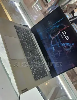 New Laptop Lenovo IdeaPad S340 8GB Intel Core I7 HDD+SSD 1T