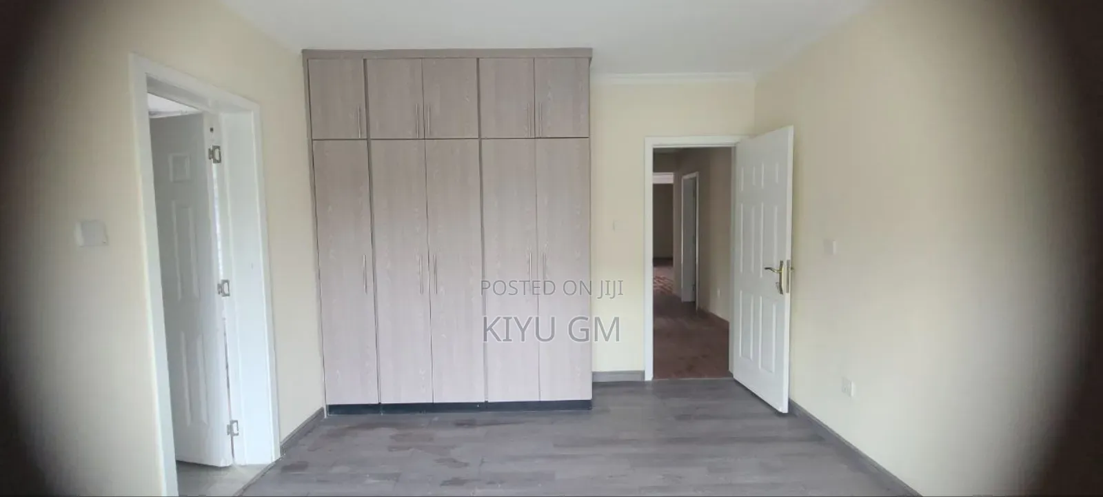 3bdrm Apartment in Jambo, Kirkos for sale